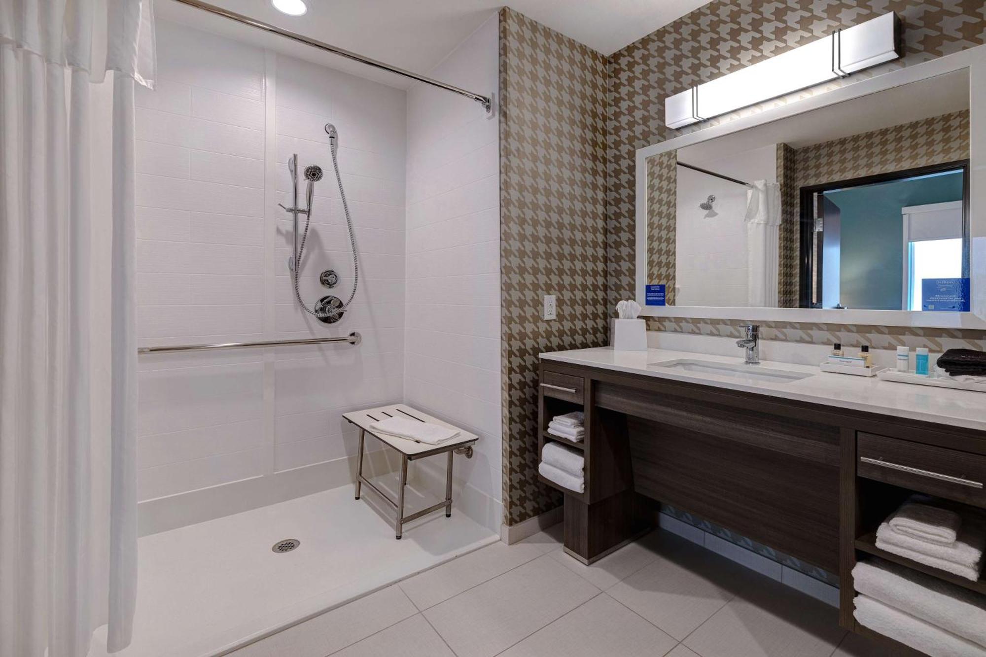 Home2 Suites By Hilton ДеКалб Екстериор снимка