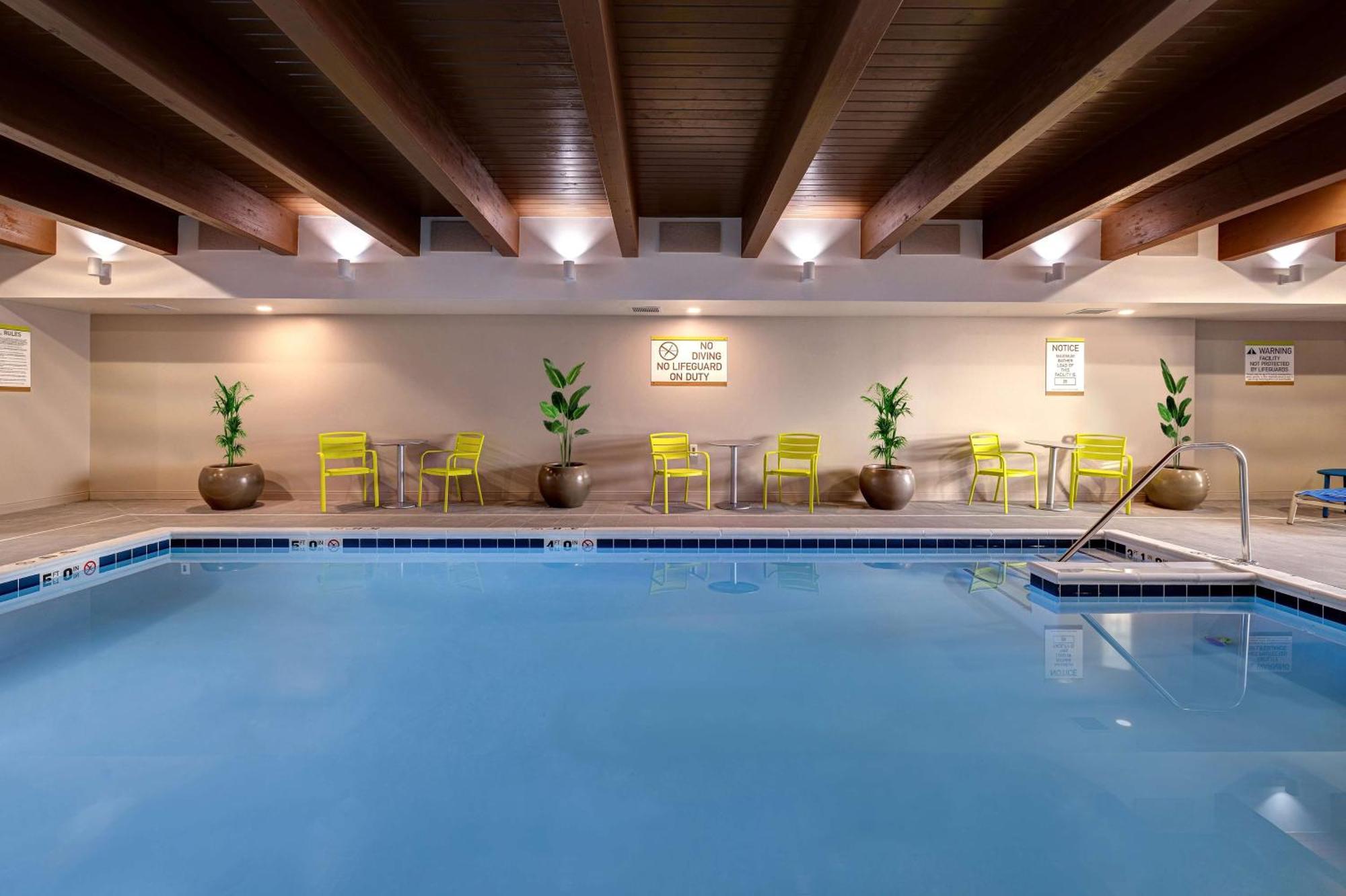 Home2 Suites By Hilton ДеКалб Екстериор снимка
