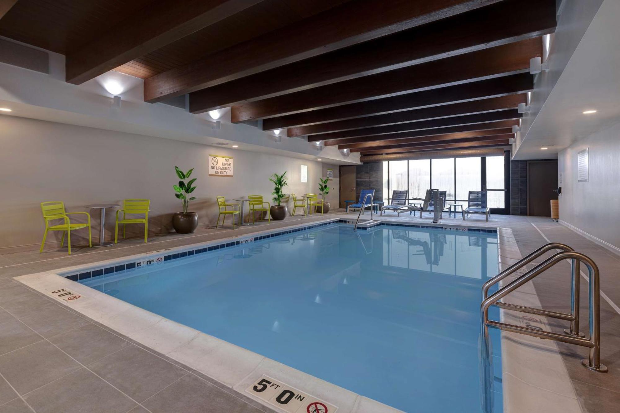Home2 Suites By Hilton ДеКалб Екстериор снимка